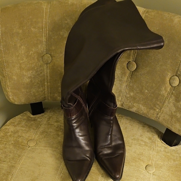 Franco Sarto Brown Heeled Boots - Picture 1 of 12